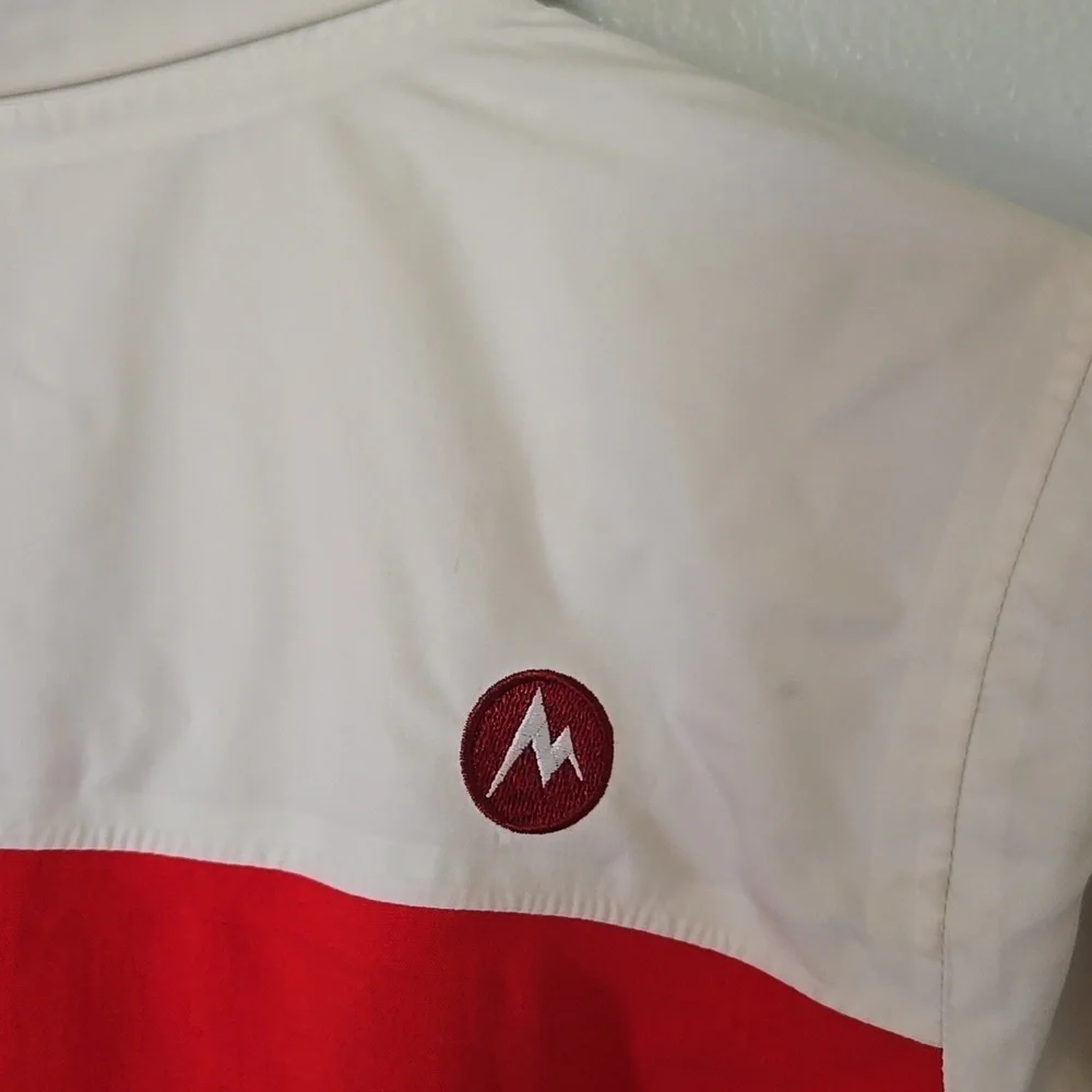Marmot Red And White Ski Coat Size Small
